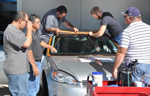 AGU teaches windshield replacement