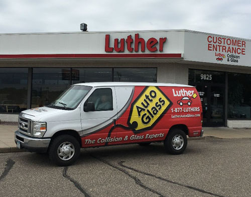 Luther Collision and Glass - building and truck